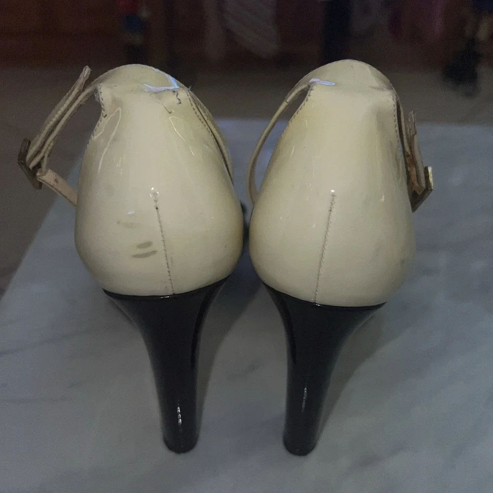 Kate Spade New York Block-heel Sandals, Made‎ in Italy Size 8B